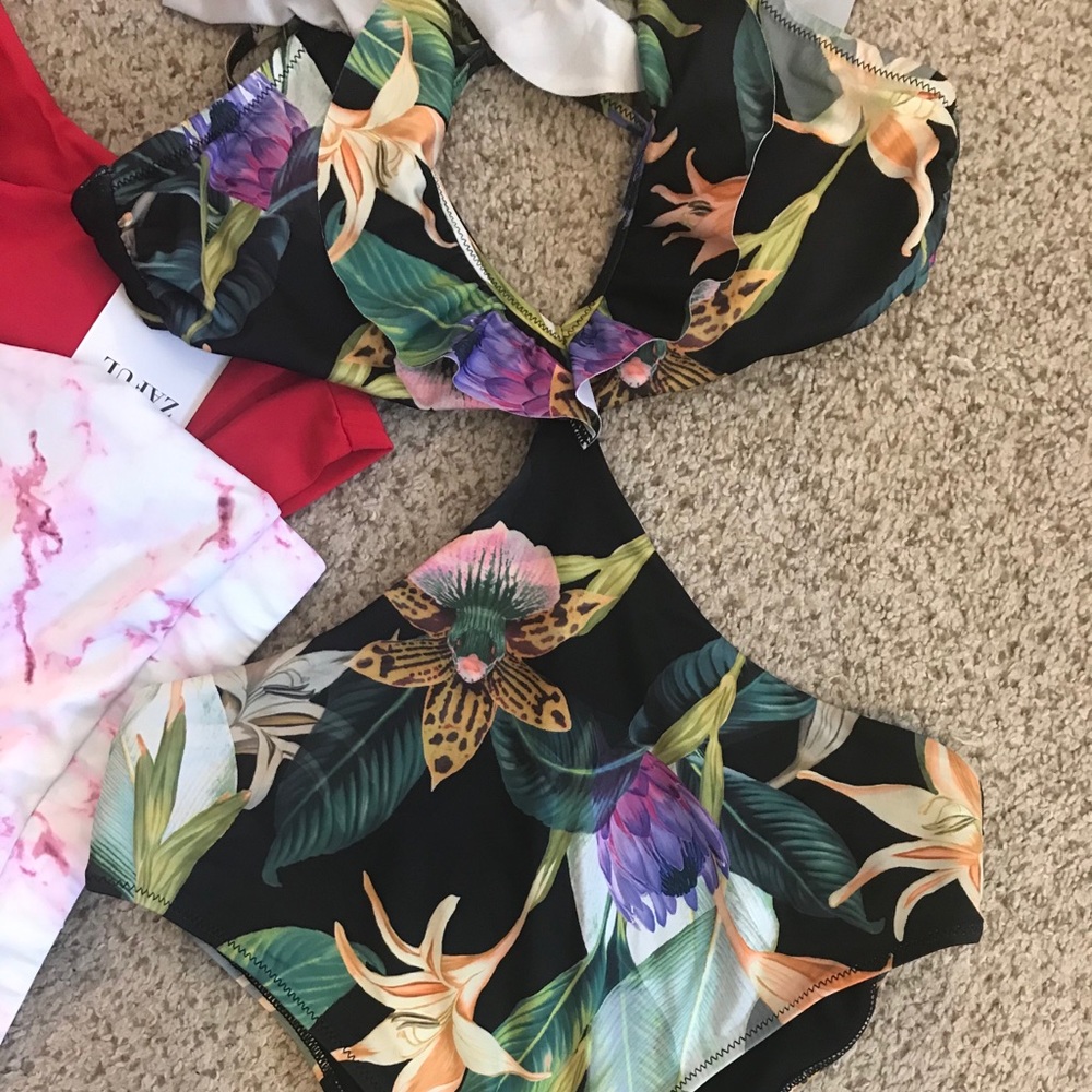 3 bathing suits - H&M One Piece + 2 ZAFUL Tops